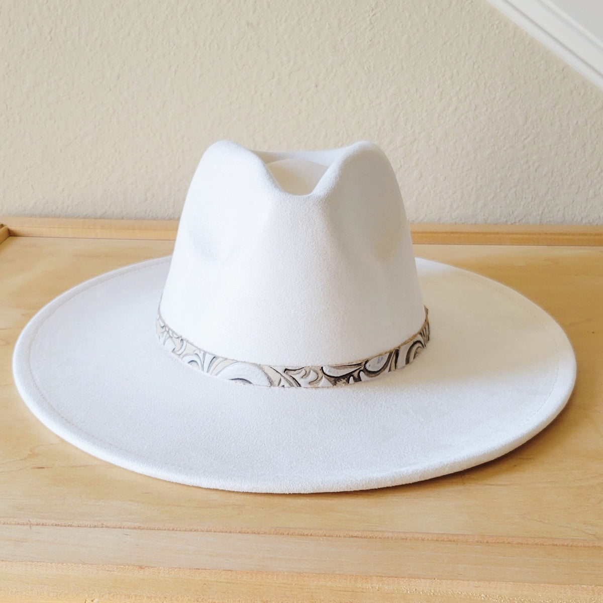 Sandy White Floral Embossed Leather Hat Band Only 951cc-2