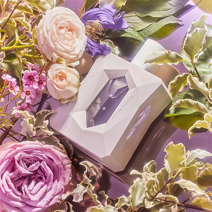 Ariana Grande God Is A Woman Eau de Parfum-3