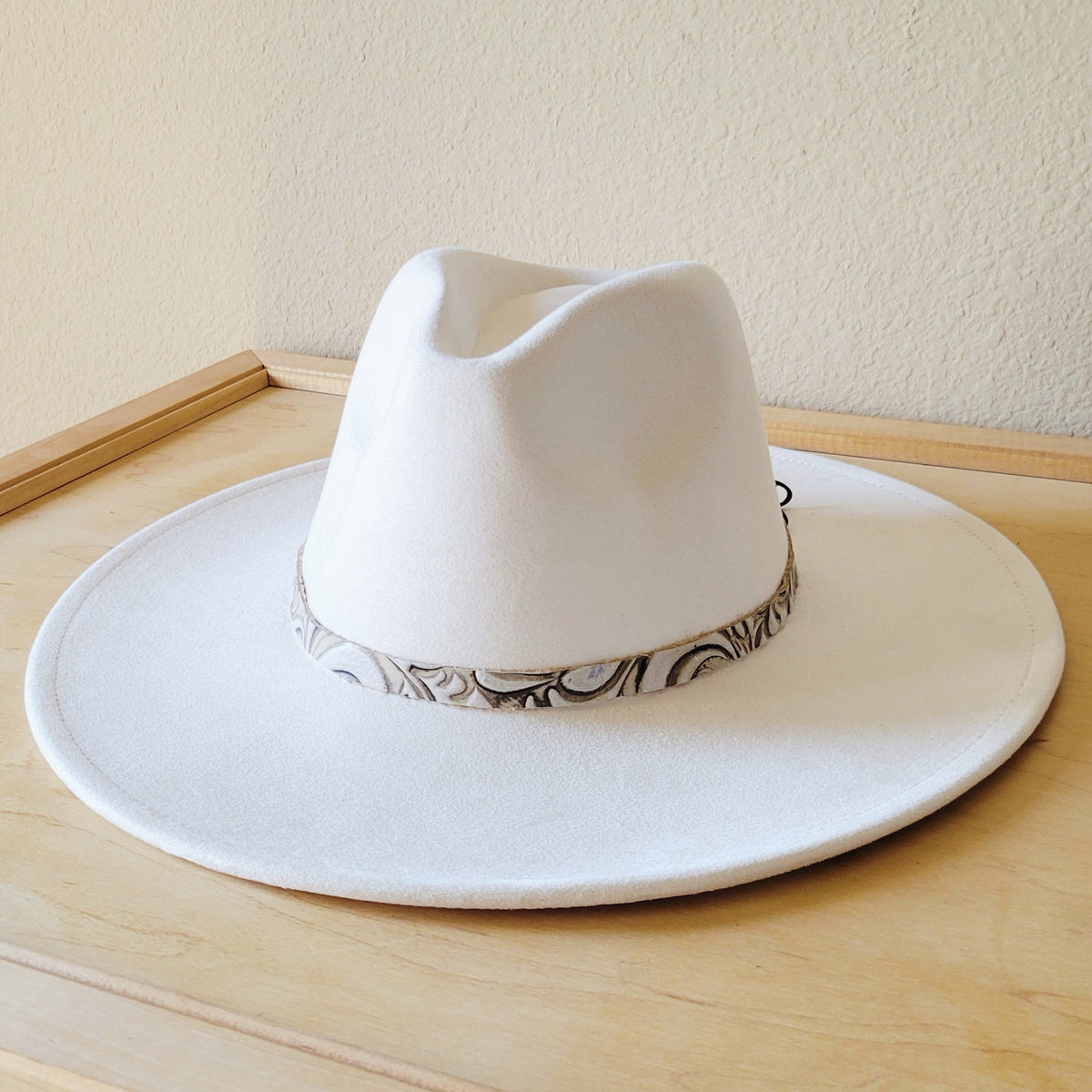 Sandy White Floral Embossed Leather Hat Band Only 951cc-0