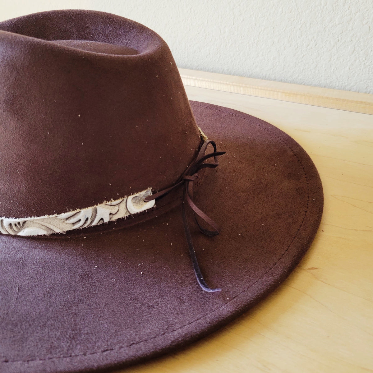 Sandy White Floral Embossed Leather Hat Band Only 951cc-3