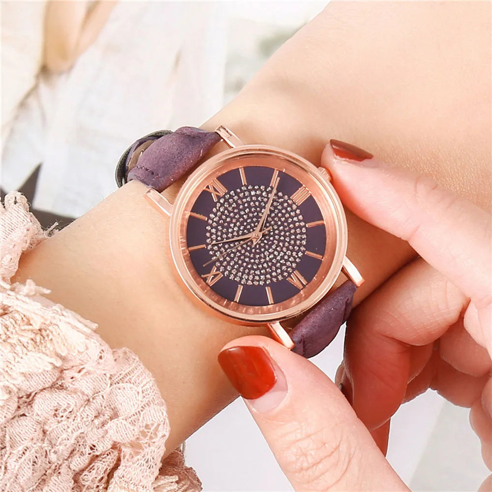 2025 New Women Watch Luxury Female Quartz Wristwatch Leather Belt Dial Casual Fashion Bracelet Ladies Girls Clock Gifts