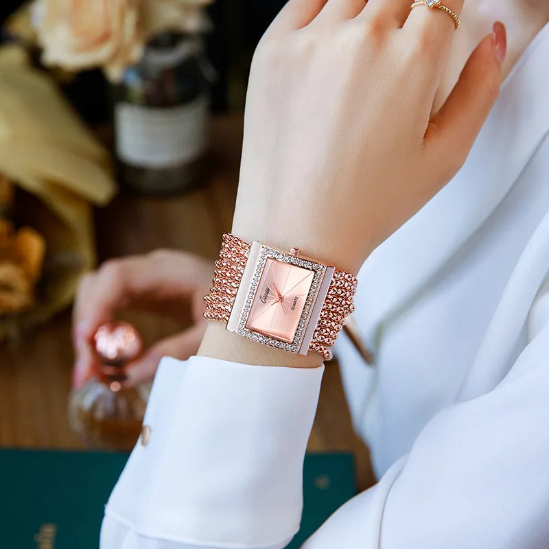 NEW Ladies Watches Fashion Gold Diamond Bracelet Women Luxury  Vintage Quartz Watches Simple Square Dial Female Dress Gifts