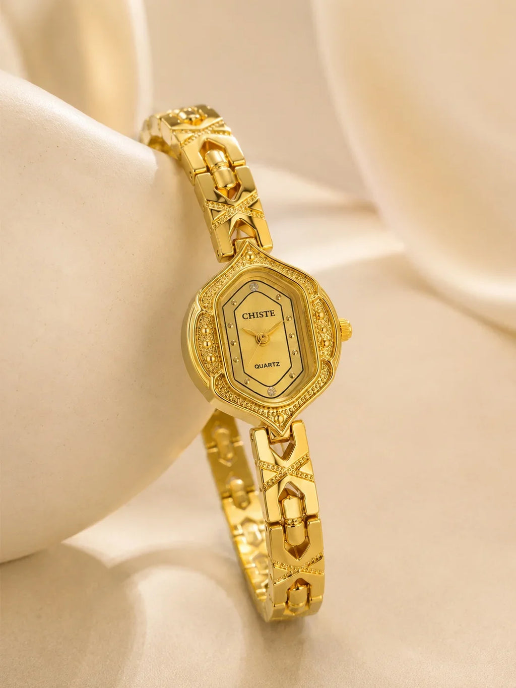Retro Polygonal Dial Rhinestone Ladies Watch