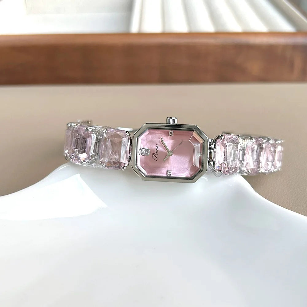 UTHAI Women Watches for Girls Wrist Quartz Watch Rectangle Dial Gold Sliver White Diamond  Ladies Fashion Wristwatch New Clock
