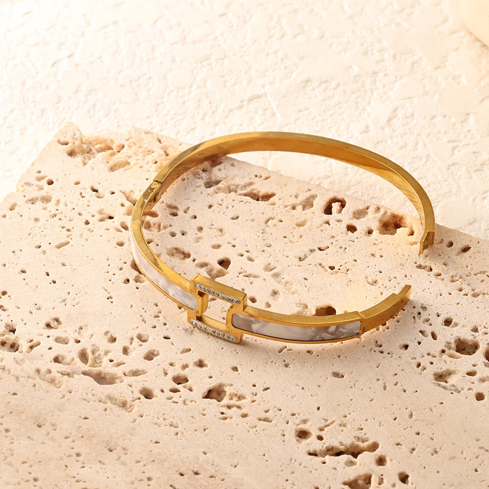 White shell cuff bracelet fashion bangle for women