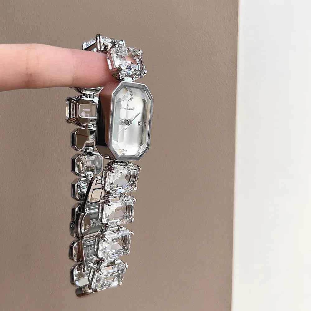 UTHAI Women Watches for Girls Wrist Quartz Watch Rectangle Dial Gold Sliver White Diamond  Ladies Fashion Wristwatch New Clock