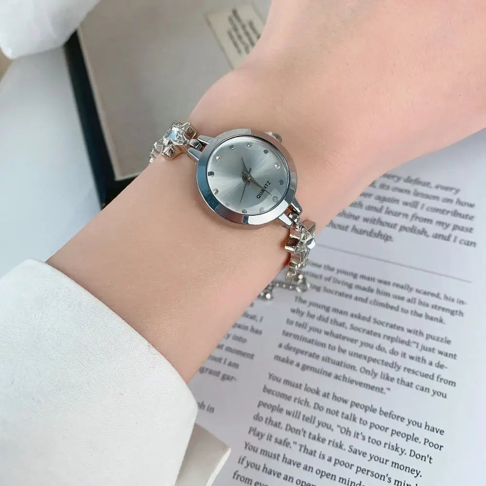 Fashion Adjustable Bracelet Watch Rhinestone Alloy Quartz Watch Ladies Wristwatch for Women Girls