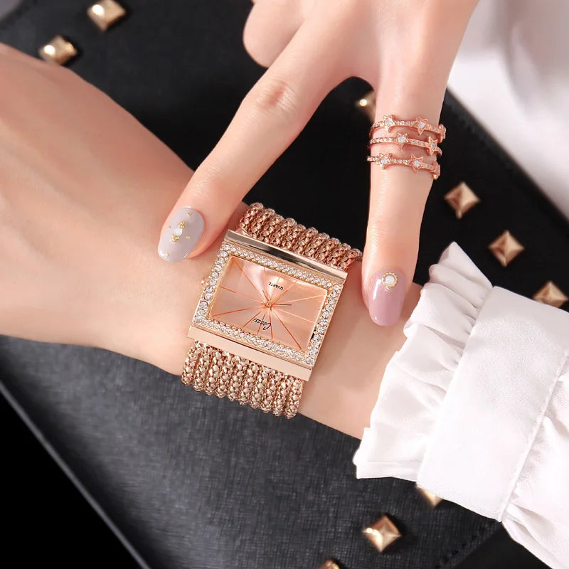 NEW Ladies Watches Fashion Gold Diamond Bracelet Women Luxury  Vintage Quartz Watches Simple Square Dial Female Dress Gifts