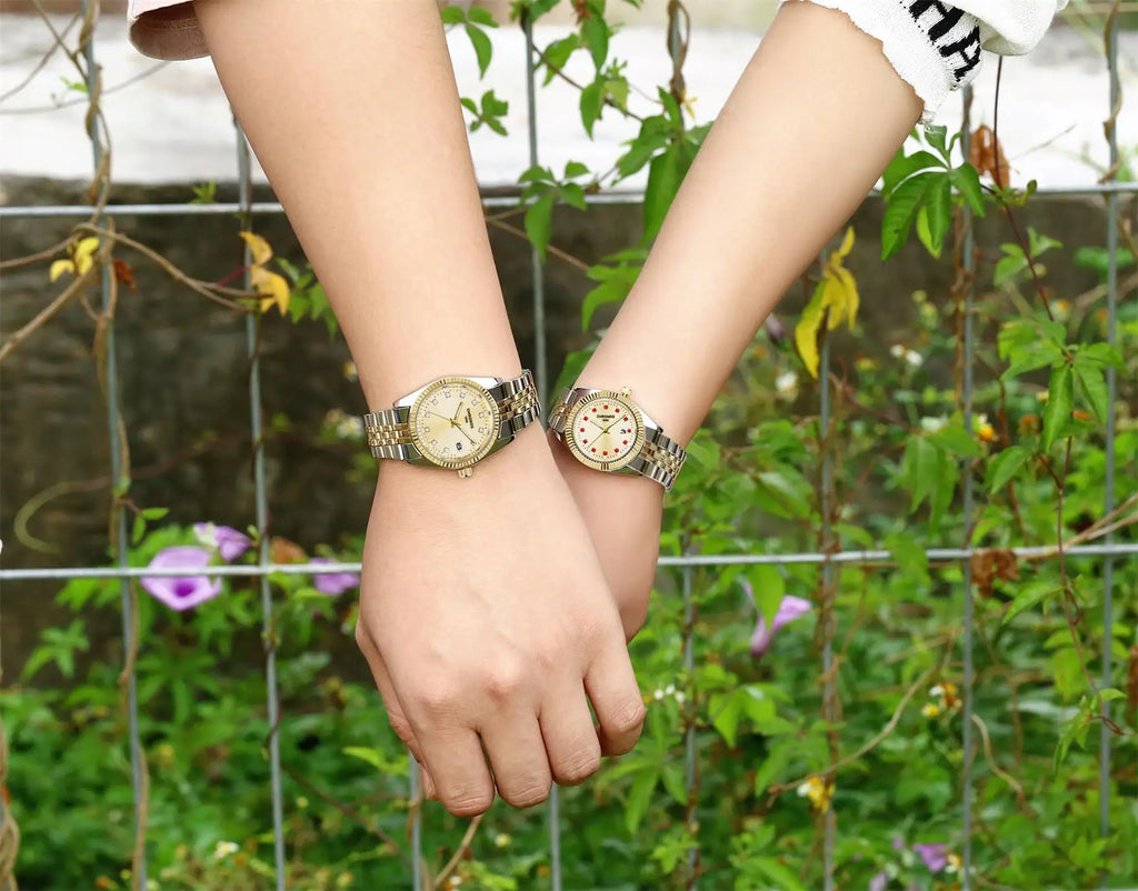 Luxury Brand New Women's Wristwatch Elegant Quartz Watch 32mm Ladies Fashion Waterproof Watches Stainless Steel Rhinestone Clock