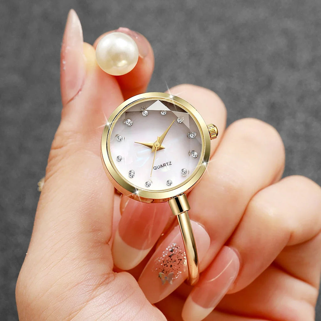 Elegant Pearl Bracelet Strap Women Quartz Wristwatch Fashion Diamond Dial Watch For Ladies Clock Reloj Mujer