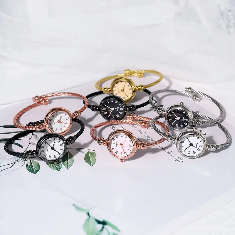 Retro Ladies Quartz Wristwatch Women Watches Small Gold Bangle Bracelet Watch Stainless Steel Clock Fashion Casual Dress Watch