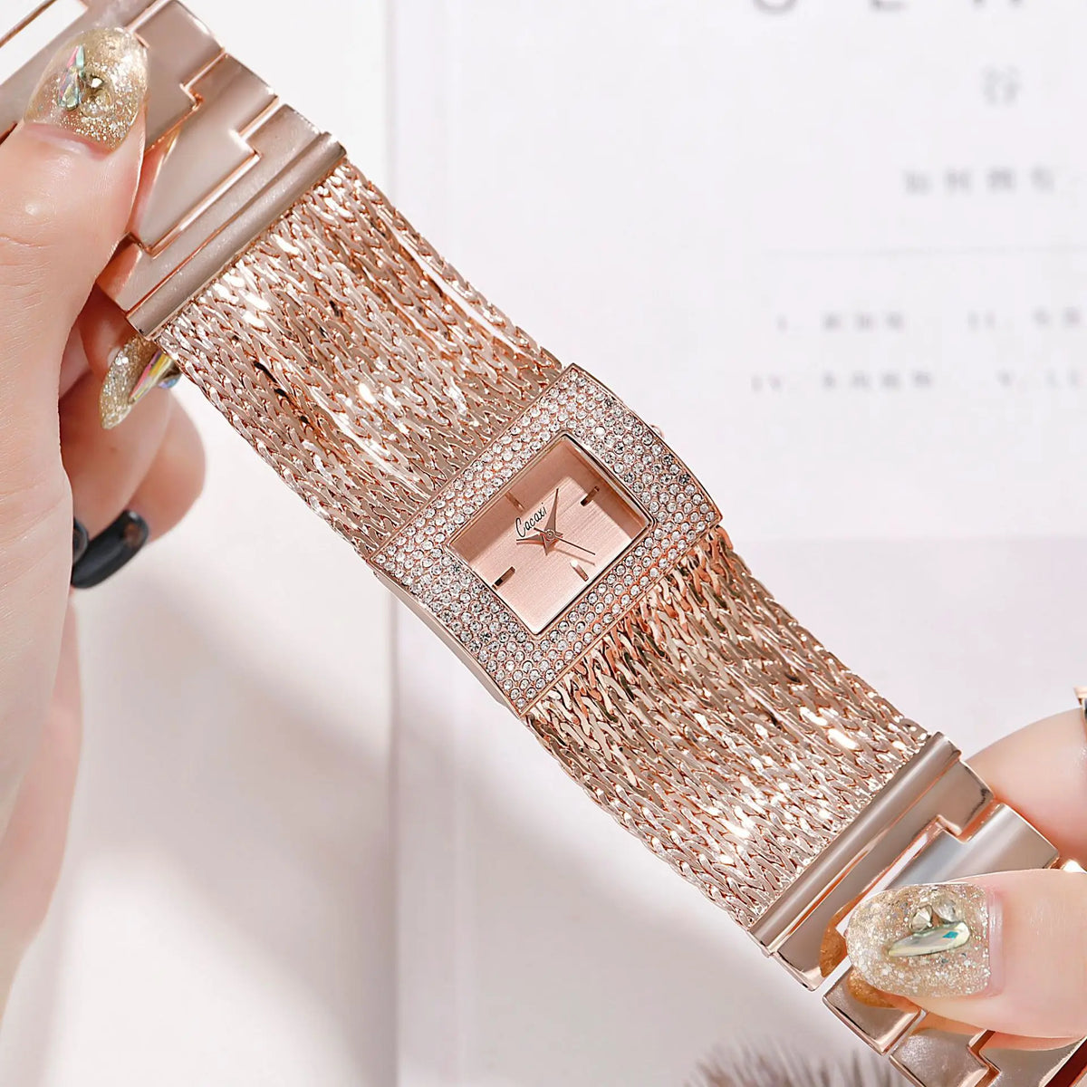 Gold Quartz Women's Watch Luxury Fashion Large Dial Water Resistant Dress Bracelet Ladies Wristwatches Reloj Mujer