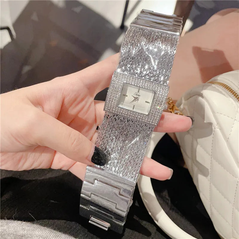Gold Quartz Women's Watch Luxury Fashion Large Dial Water Resistant Dress Bracelet Ladies Wristwatches Reloj Mujer