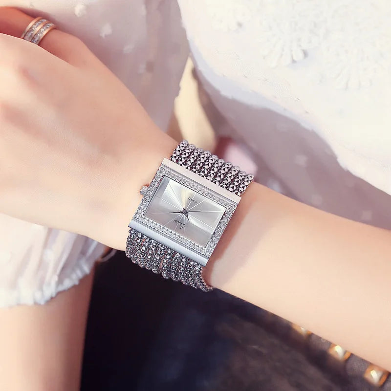 NEW Ladies Watches Fashion Gold Diamond Bracelet Women Luxury  Vintage Quartz Watches Simple Square Dial Female Dress Gifts