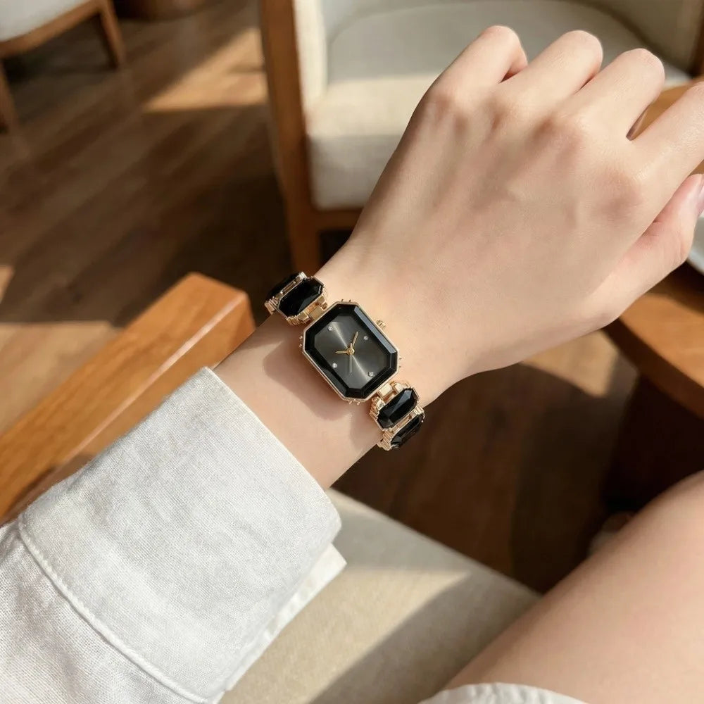 Rhinestone Quartz Watches Diamond Studded Watch Strap with Adjustable Bracelet Women Wristwatch Square Shaped Watch Women Girl