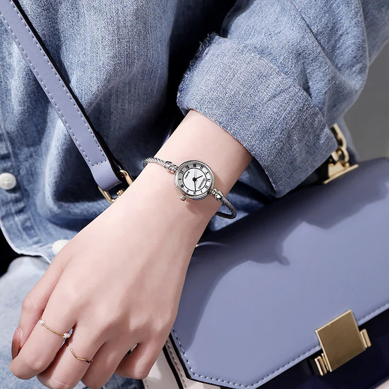 Retro Ladies Quartz Wristwatch Women Watches Small Gold Bangle Bracelet Watch Stainless Steel Clock Fashion Casual Dress Watch