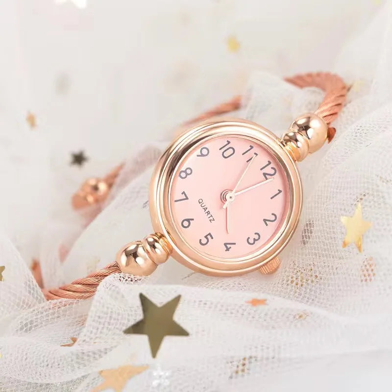 Retro Ladies Quartz Wristwatch Women Watches Small Gold Bangle Bracelet Watch Stainless Steel Clock Fashion Casual Dress Watch