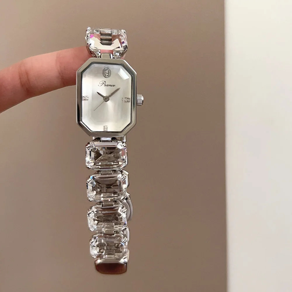 UTHAI Women Watches for Girls Wrist Quartz Watch Rectangle Dial Gold Sliver White Diamond  Ladies Fashion Wristwatch New Clock