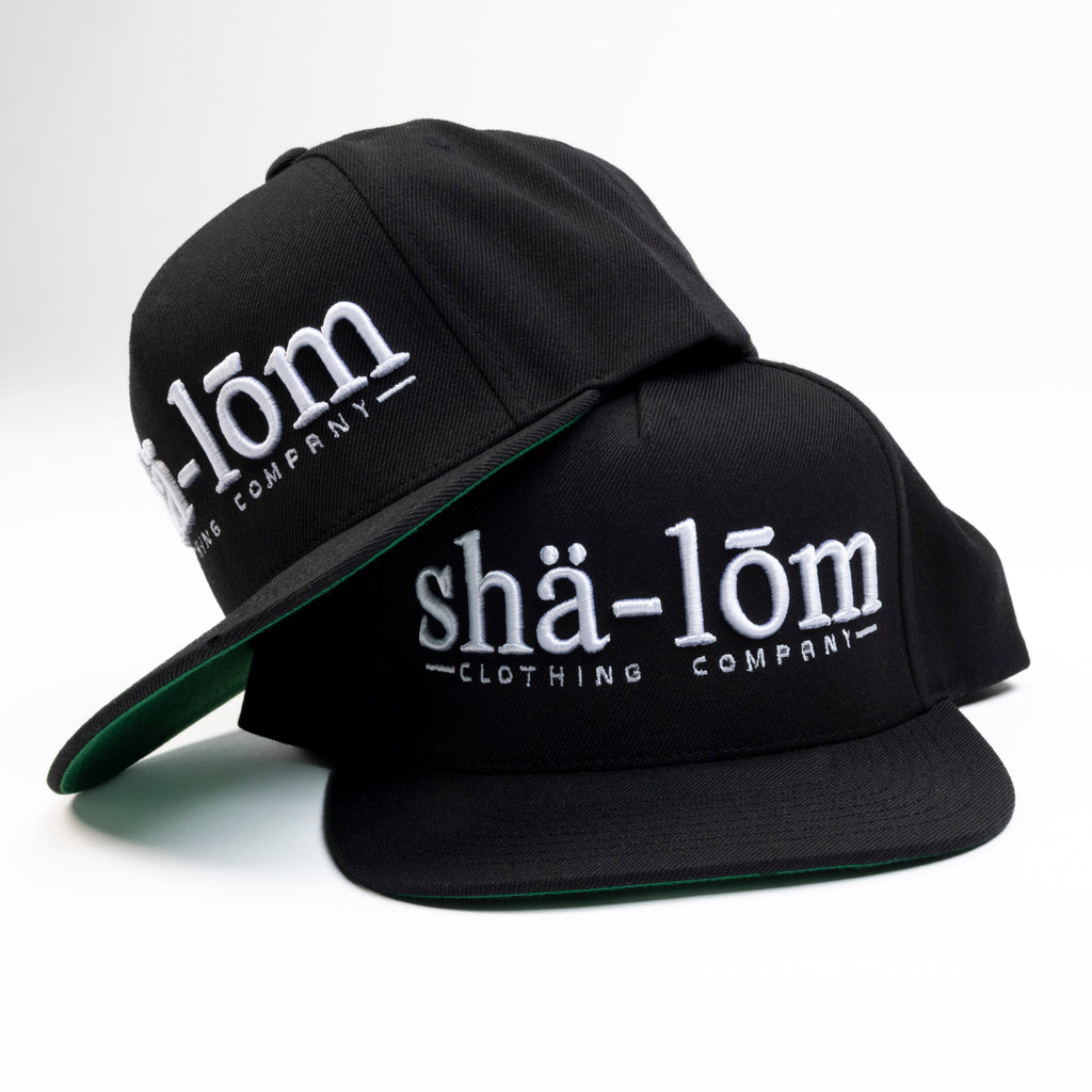 DEFINITION HAT BLACK